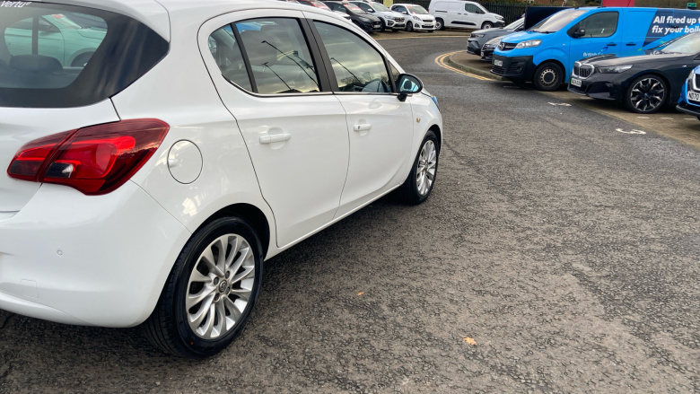 Vauxhall Corsa 1.4 SE Nav 5dr Petrol Hatchback